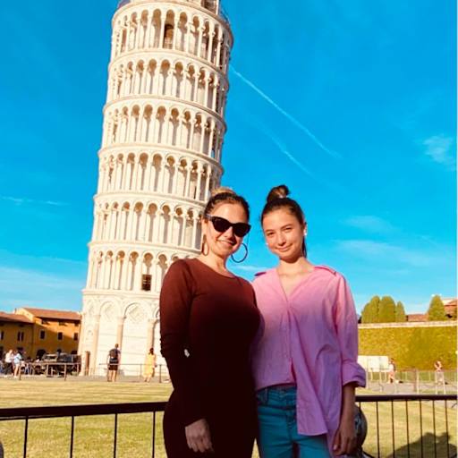 Profile image for pet sitters Maria Paula & Abril