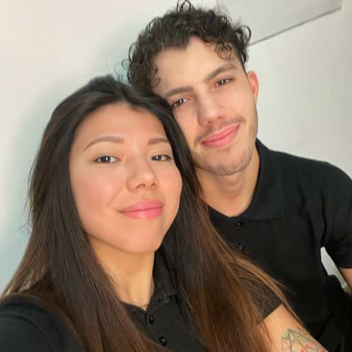 Profile image for pet sitters Oriana Agustina & Gastón