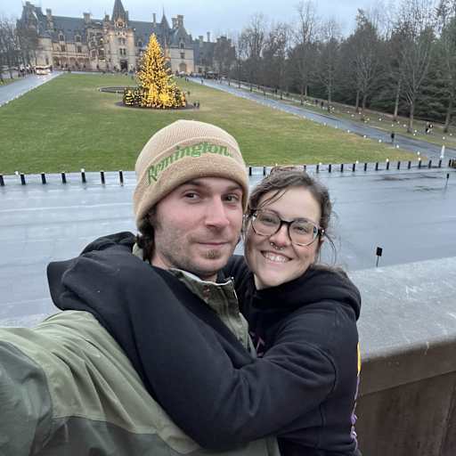 Profile image for pet sitters Benjamin & Tamara 