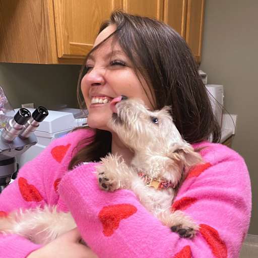 Profile image for pet sitter Courtney