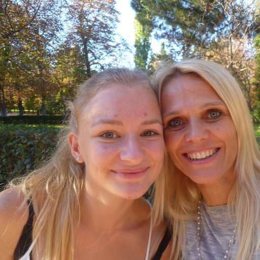 Profile image for pet sitters Alexandra & Celine