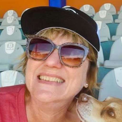 Profile image for pet sitter Jeannine