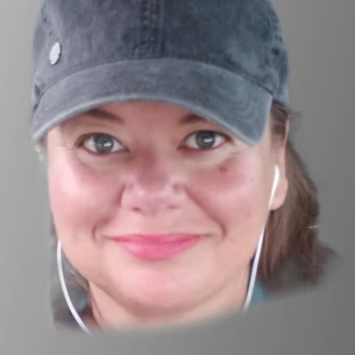 Profile image for pet sitter Andrea
