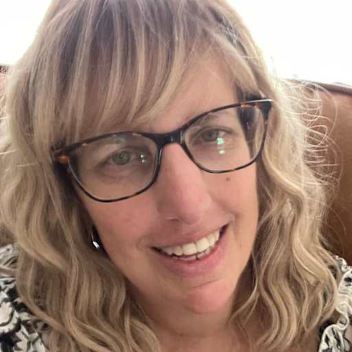 Profile image for pet sitter Julie