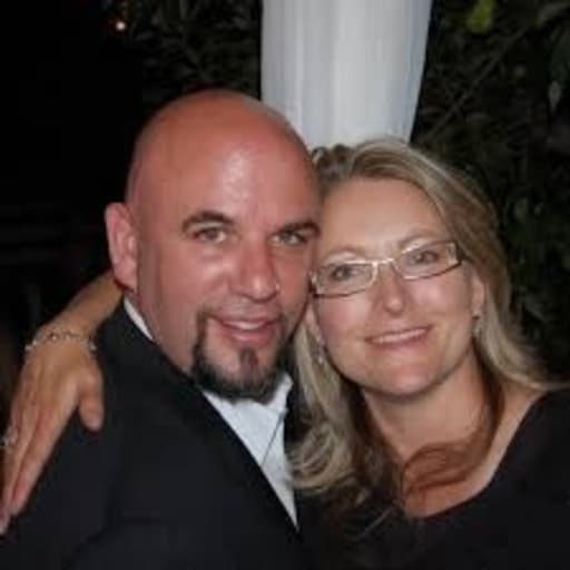 Profile image for pet sitters Shawn & Barbara