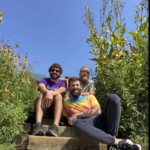 Profile image for pet sitters Jesse & Dakota & Jeremy