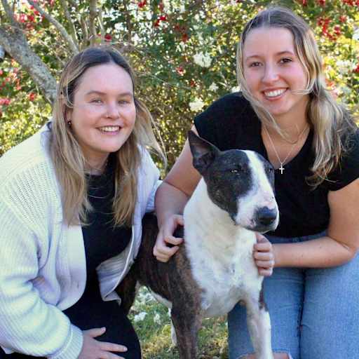 Profile image for pet sitters Hannah & Kate