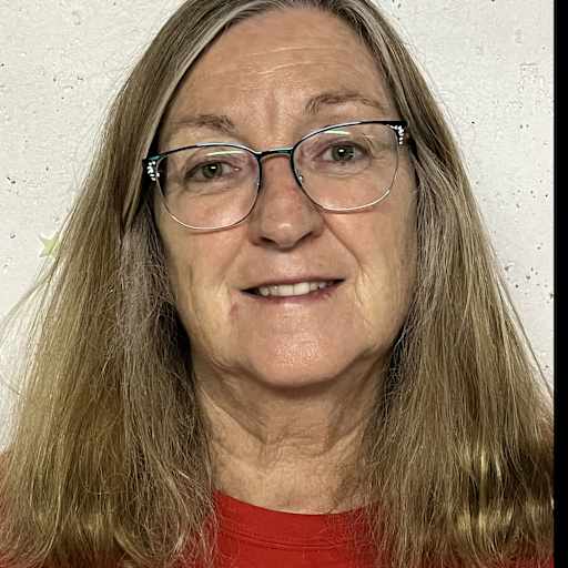 Profile image for pet sitters Linda & Michael