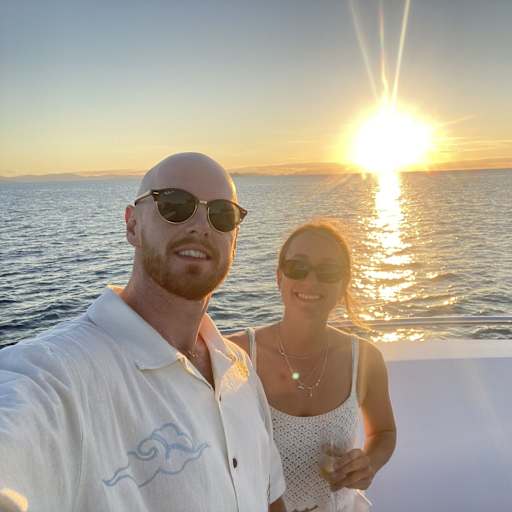 Profile image for pet sitters Nicole & Jake