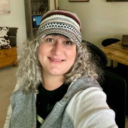 Profile image for pet sitter Julie