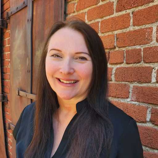 Profile image for pet sitter Jeanne