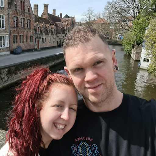 Profile image for pet sitters Coral & Dan