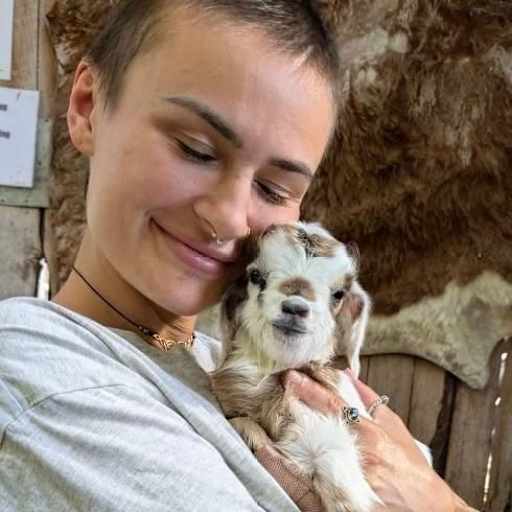 Profile image for pet sitter Nichola