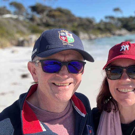 Profile image for pet sitters Joanne & Neil