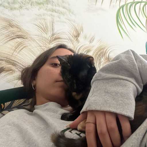 Profile image for pet sitter Maria Emilia