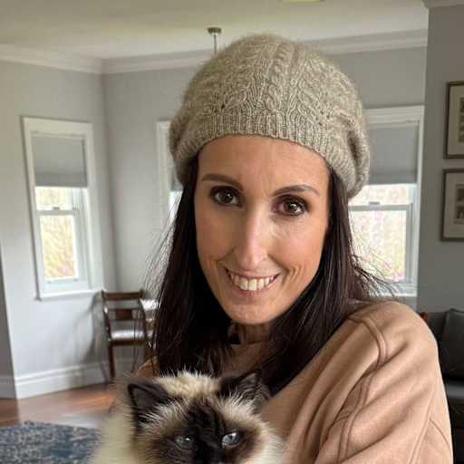 Profile image for pet sitter Elizabeth