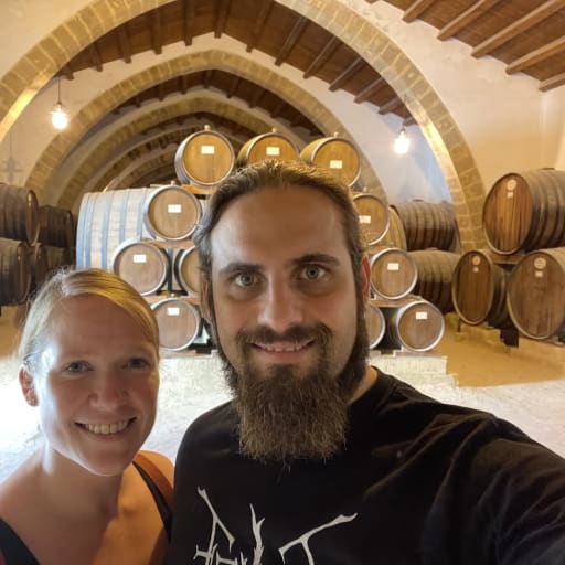 Profile image for pet sitters Kelly Maria & Marco