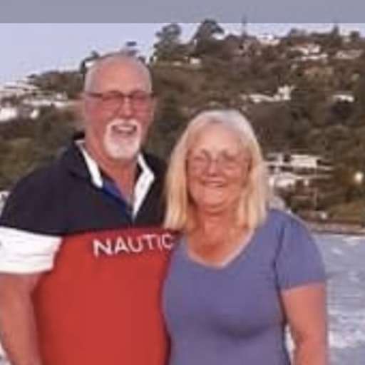 Profile image for pet sitters Phillippa & Tony