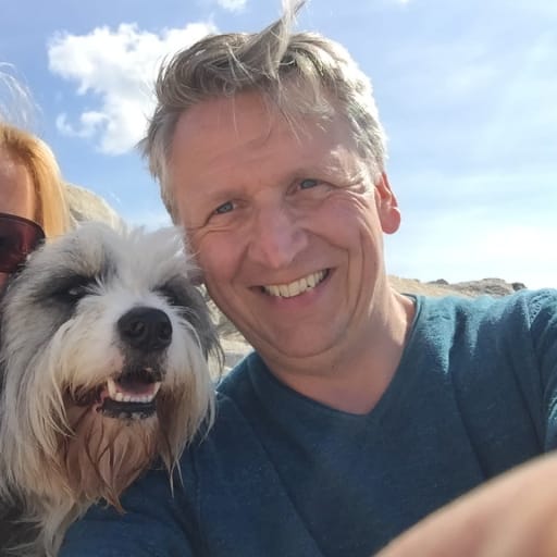 Profile image for pet sitters paul & Mel