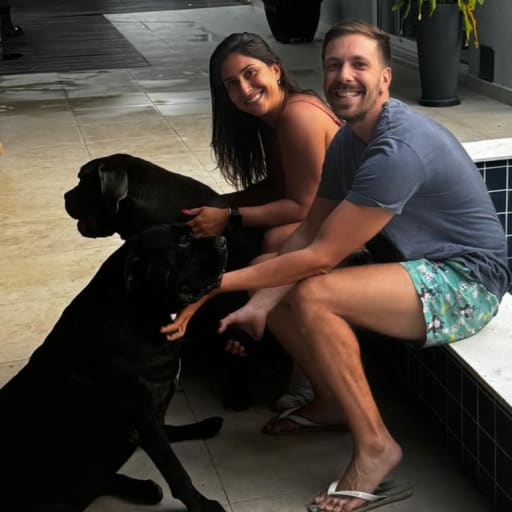 Profile image for pet sitters Marcelo & Bruna