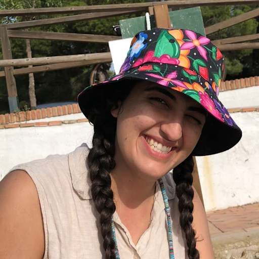 Profile image for pet sitters Arestia & Tijiki