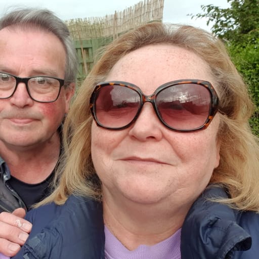 Profile image for pet sitters Eilish & Colin 