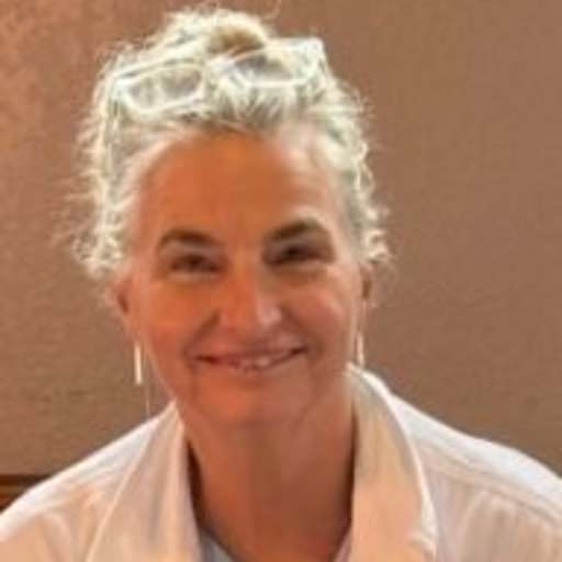 Profile image for pet sitter Karen