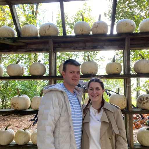 Profile image for pet sitters Laura & Cedric