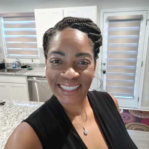 Profile image for pet sitter Misheema