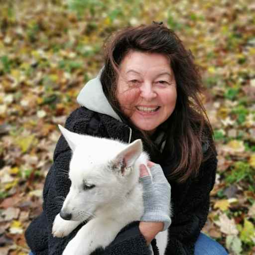 Profile image for pet sitter Greta