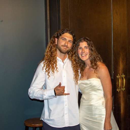 Profile image for pet sitters Grace & Bryce