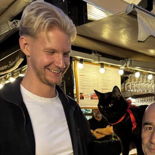 Profile image for pet sitter Dennis