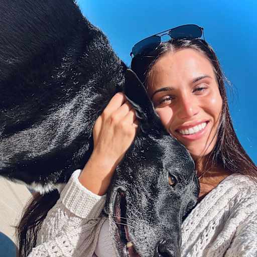 Profile image for pet sitters Emma & Kristen