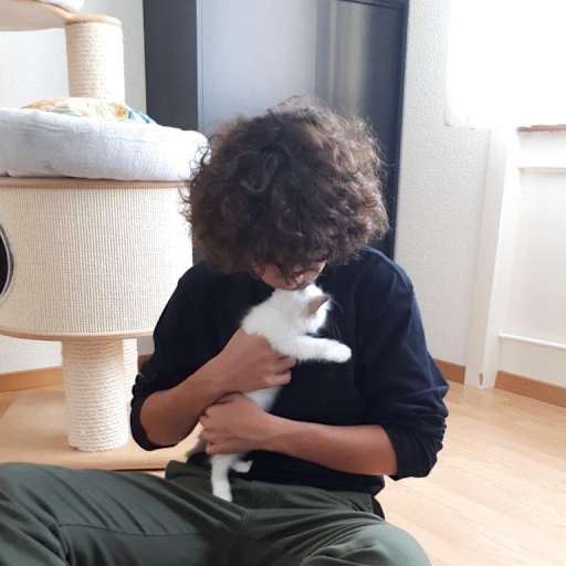 Profile image for pet sitter Yanis