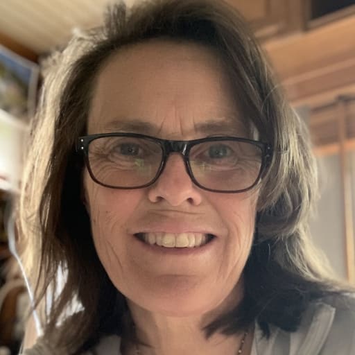 Profile image for pet sitter Isabelle