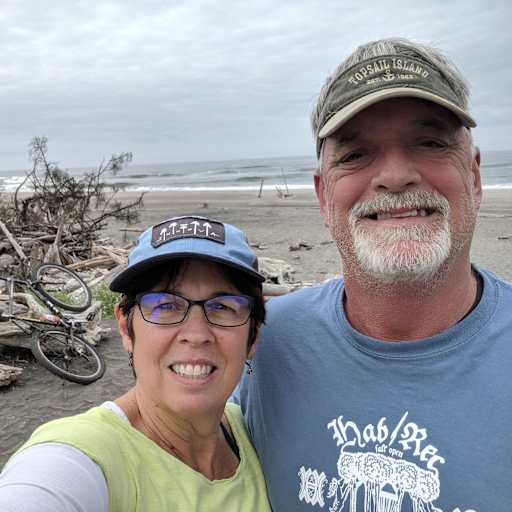 Profile image for pet sitters Barri & Michael