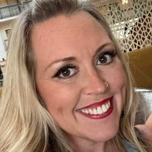 Profile image for pet sitter Mercedes