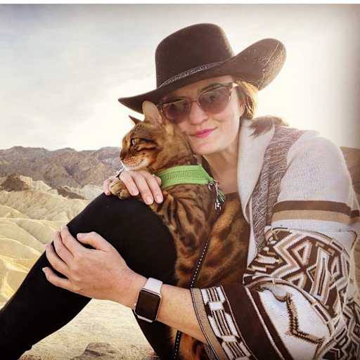 Profile image for pet sitter Janna