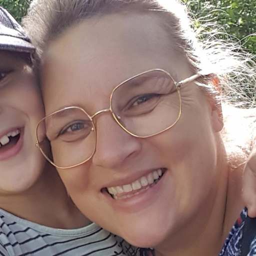 Profile image for pet sitters Kirsten & Martin