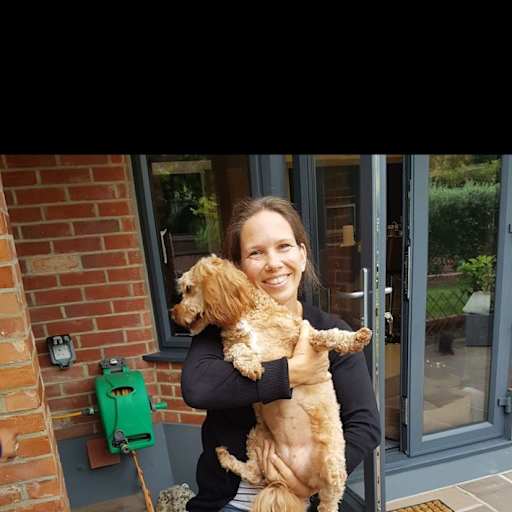 Profile image for pet sitters Barbara & Simon