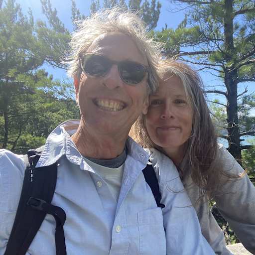 Profile image for pet sitters Jenny & Kent
