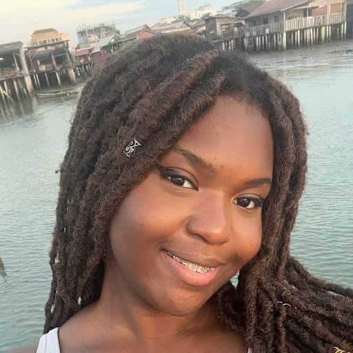 Profile image for pet sitter Nalah