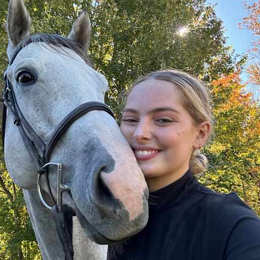 Profile image for pet sitters Camryn & David