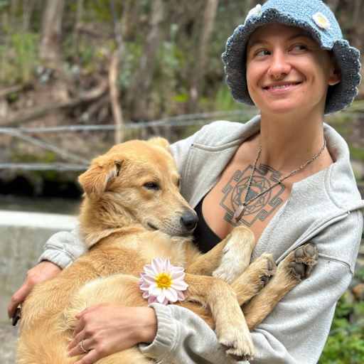 Profile image for pet sitters Meagan & Summer