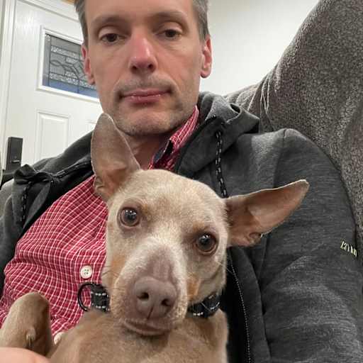 Profile image for pet sitter Jim and Kate