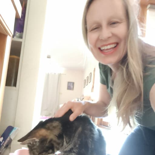 Profile image for pet sitter Miranda