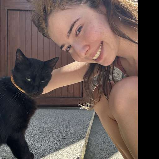 Profile image for pet sitters Selin & Christian