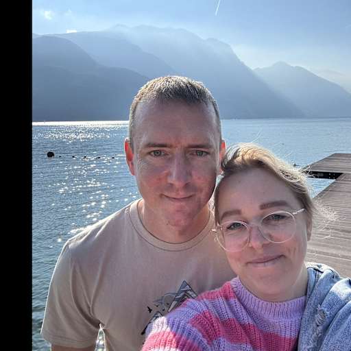 Profile image for pet sitters christine & Daniel