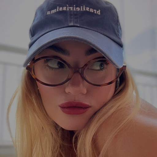 Profile image for pet sitter Camilla