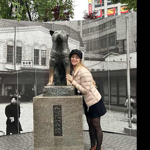 Profile image for pet sitter Vic